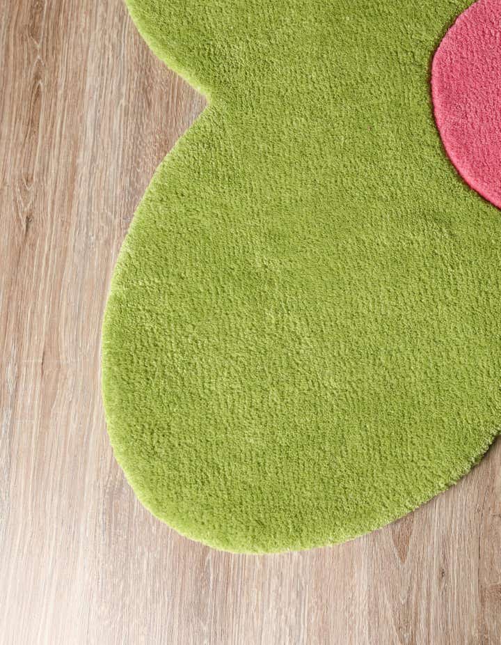 3' 1 x 3' 1 Happy Rugs Funky Flower Wool Round