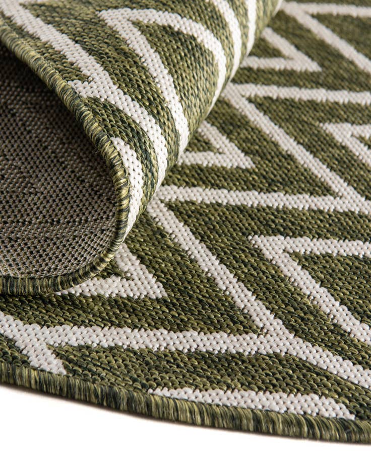 Detail image of 4' x 4'  Washable Jill Zarin Turks and Caicos Indoor / Outdoor Round Rug