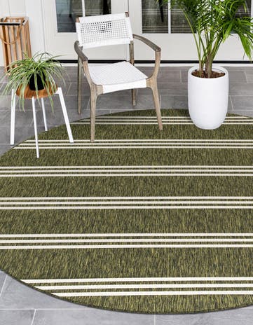7' x 7' Easy-Clean Jill Zarin Indoor / Outdoor Round Rug