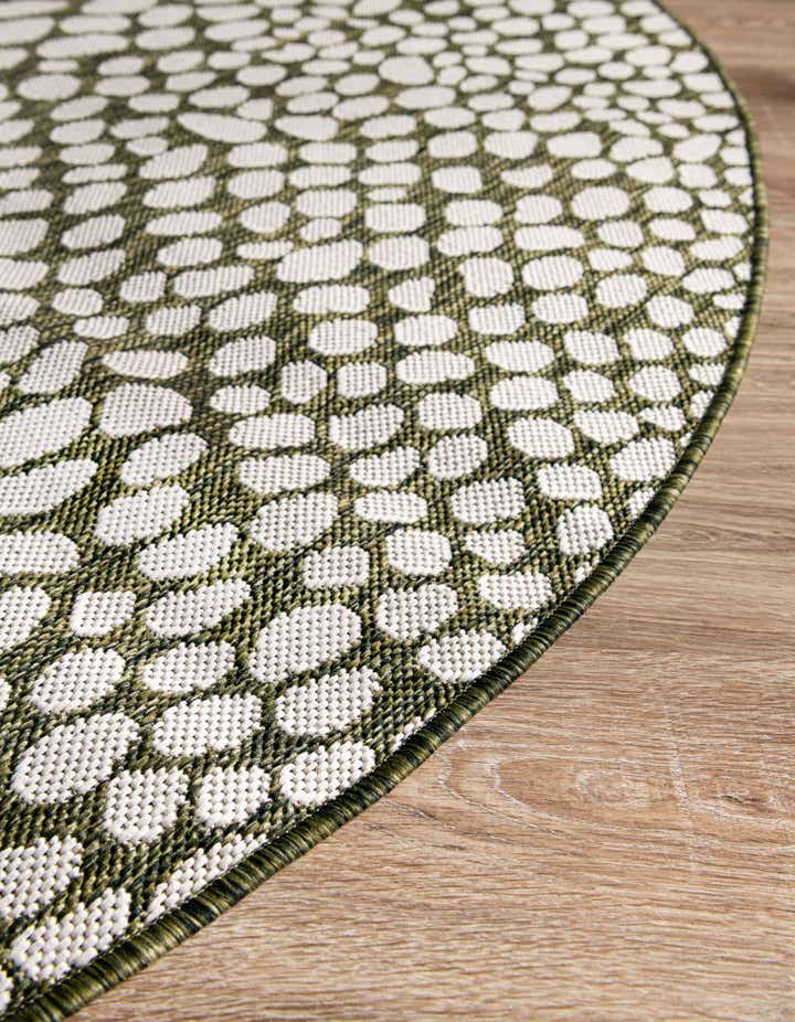 7' x 7' Easy-Clean Jill Zarin Indoor / Outdoor Round Rug