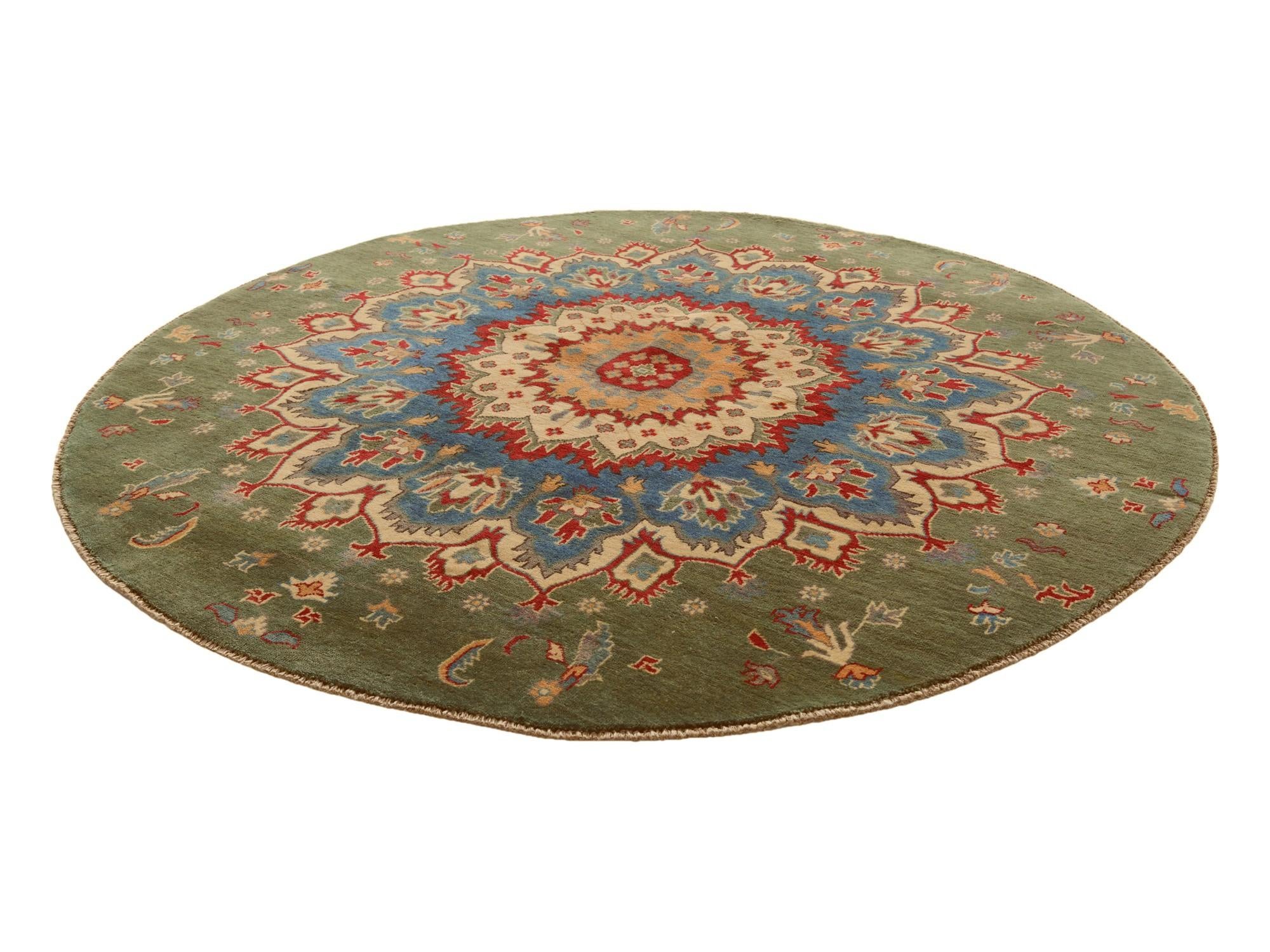 6' 5 x 6' 6 Hand Knotted Kazak Round Rug