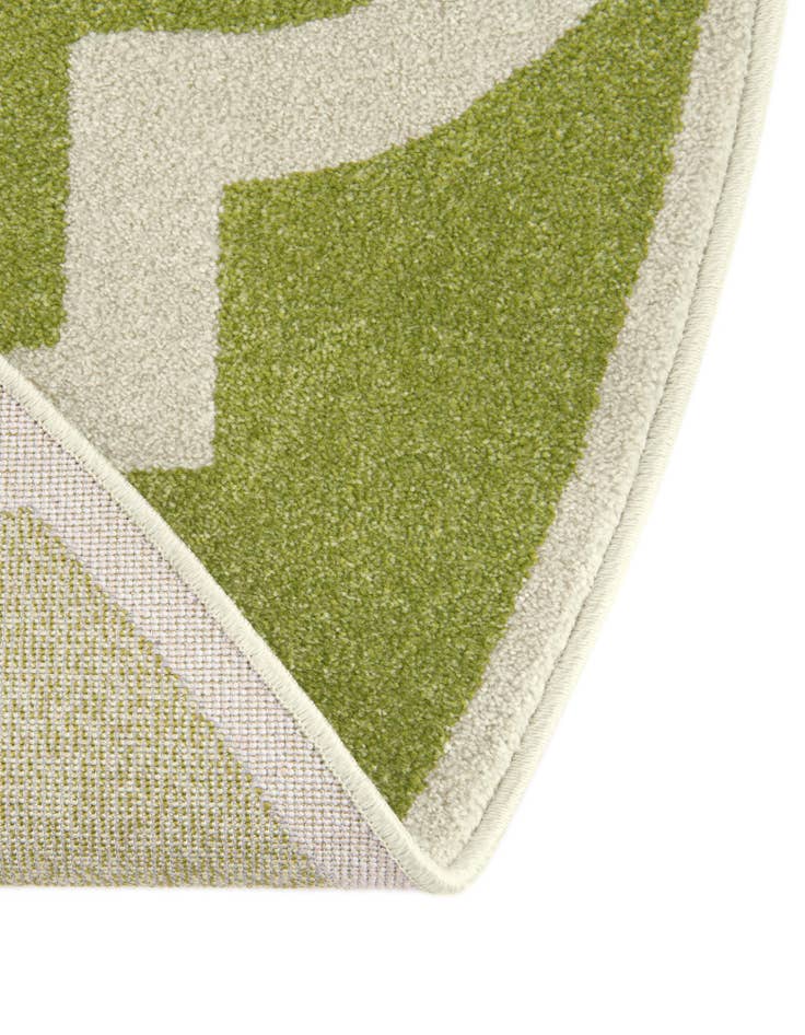 Detail image of 10' x 10' Lattice Round Rug