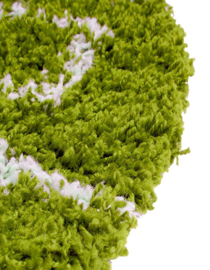 Detail image of 5' 3 x 5' 3 Lattice Shag Round Rug