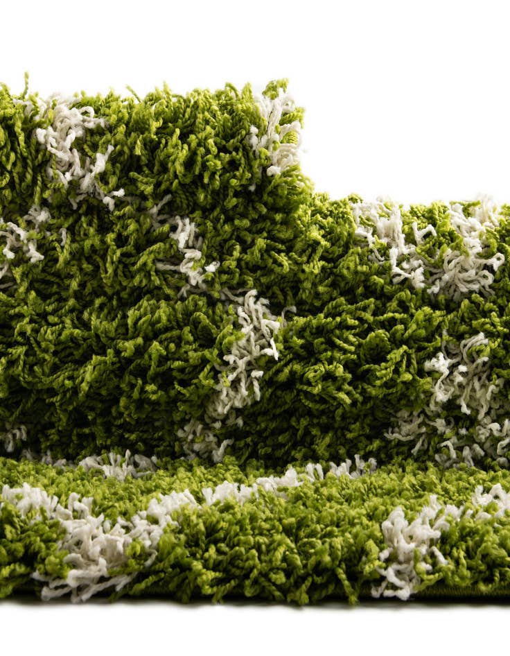 Detail image of 5' 3 x 5' 3 Lattice Shag Round Rug