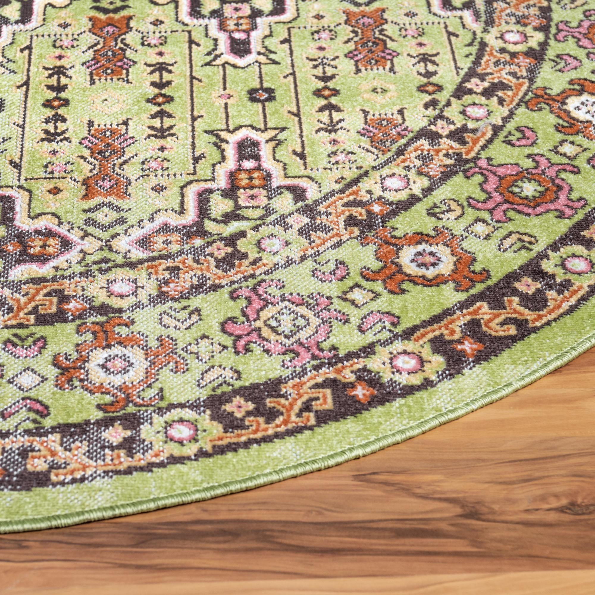 5' 3 x 5' 3 Lucerne Round Rug