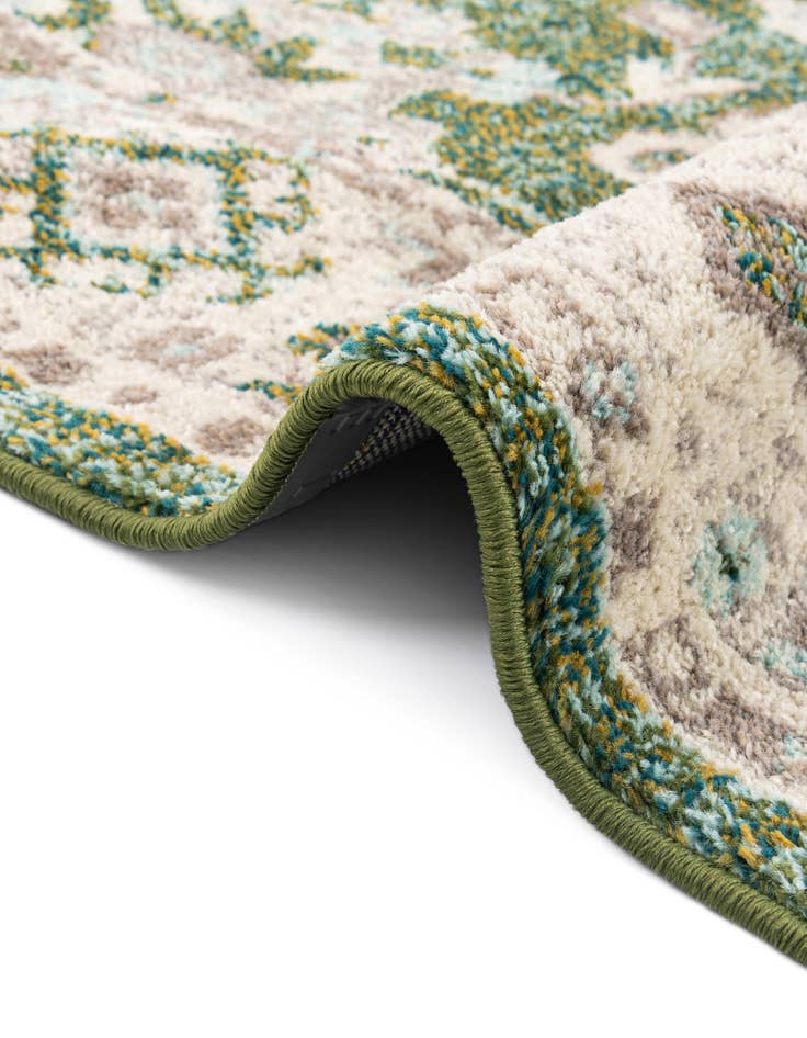 Detail image of 6' x 6' Madeline Round Rug