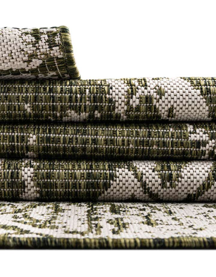 4' x 4' Easy-Clean Bohemian Indoor / Outdoor Round Rug