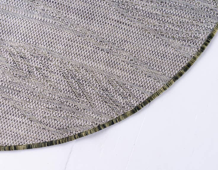 Detail image of 5' 3 x 5' 3 Easy-Clean Botanical Indoor / Outdoor Round Rug