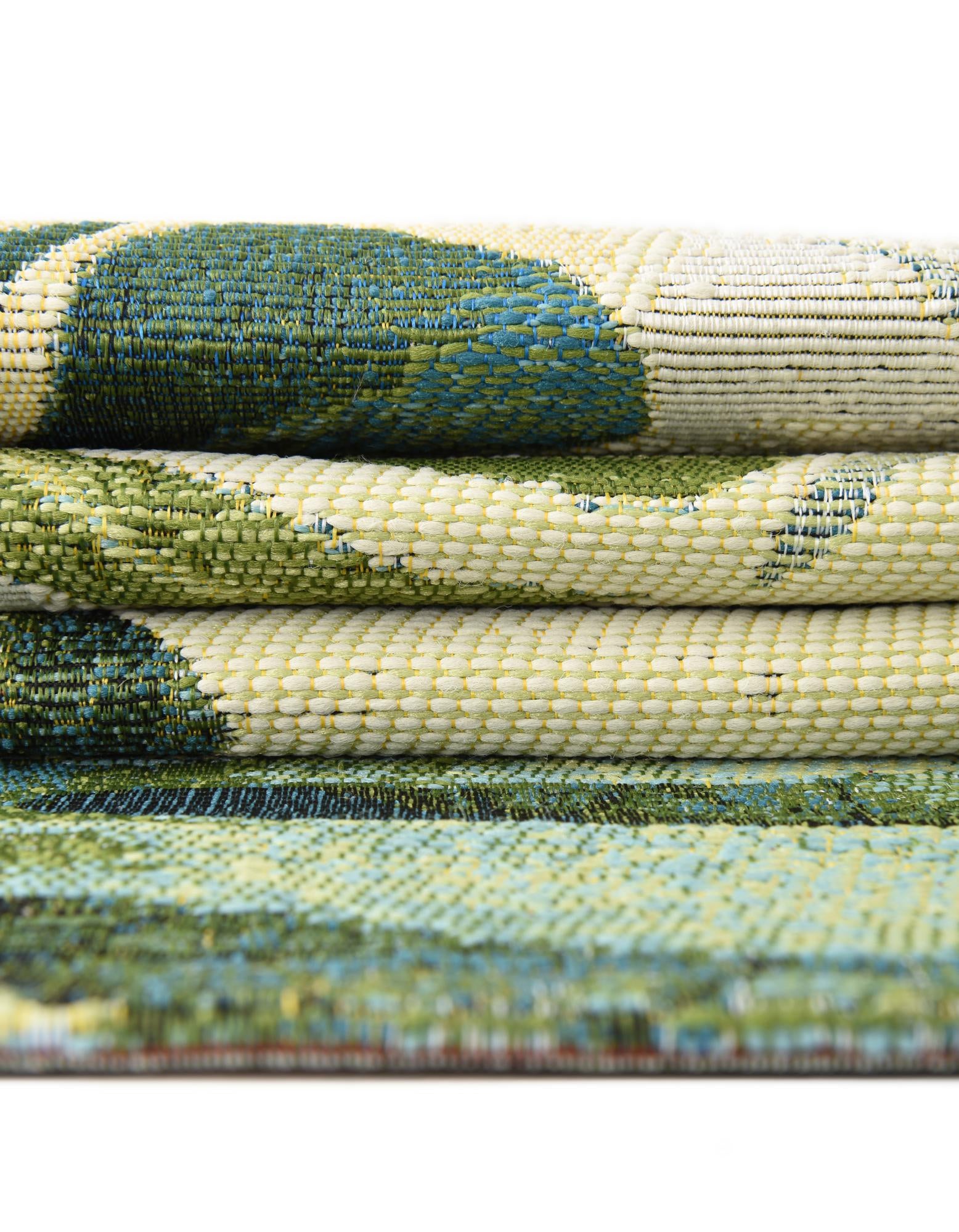 10' x 10' Easy-Clean Botanical Indoor / Outdoor Round Rug