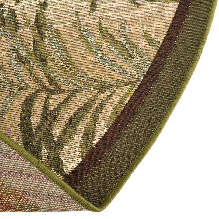 7' 10 x 7' 10 Easy-Clean Botanical Indoor / Outdoor Round Rug