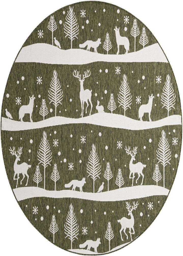 7' 10 x 7' 10 Easy-Clean Holiday Indoor / Outdoor Round Rug