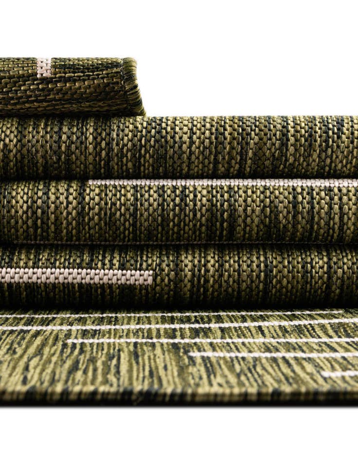 Detail image of 10' 8 x 10' 8 Easy-Clean Modern Indoor / Outdoor Round Rug
