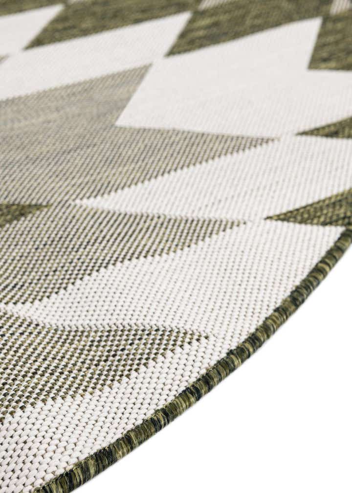 7' 10 x 7' 10 Easy-Clean Modern Indoor / Outdoor Round Rug