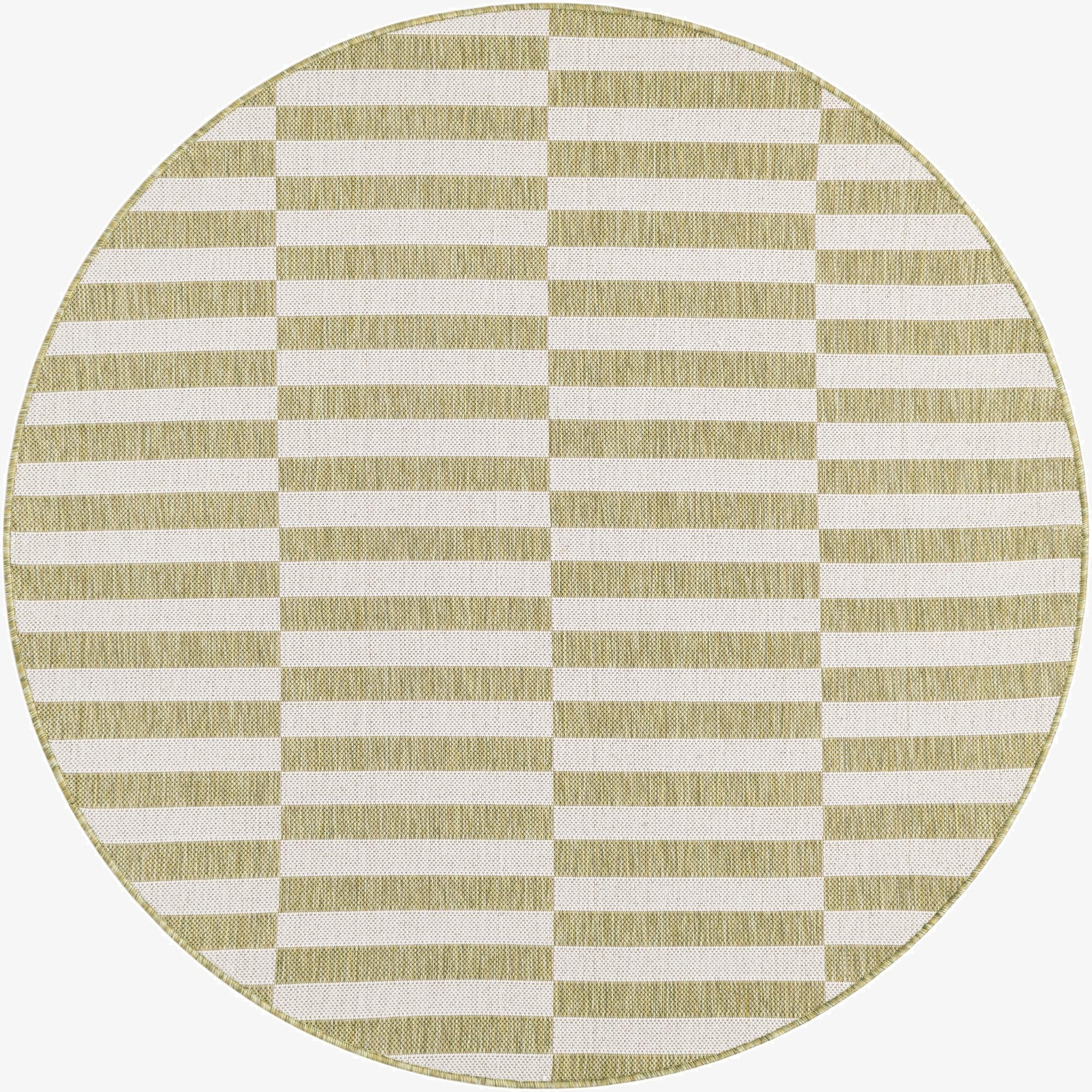 5' 3 x 5' 3  Washable Striped Indoor / Outdoor Round Rug