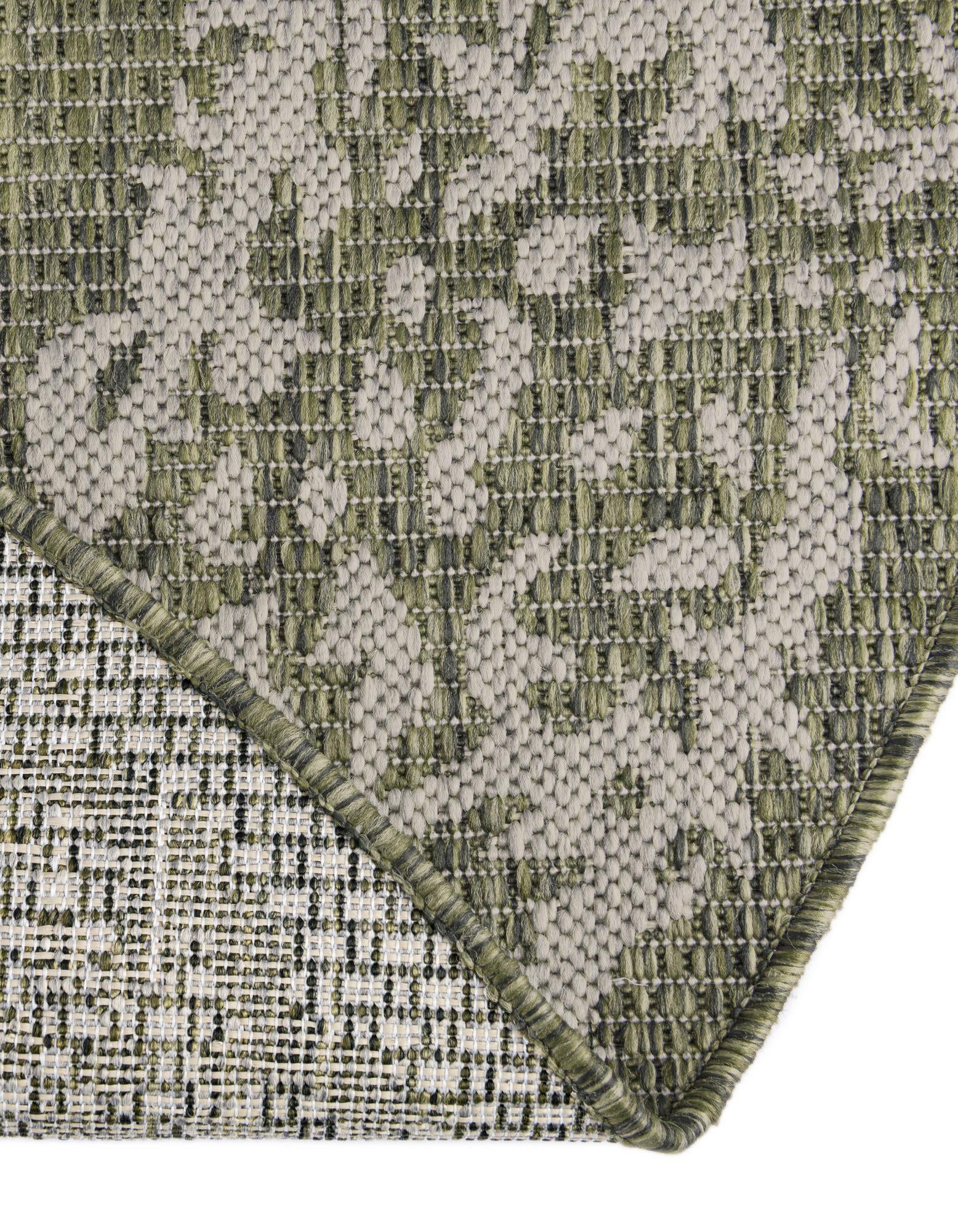 4' x 4' Easy-Clean Traditional Indoor / Outdoor Round Rug