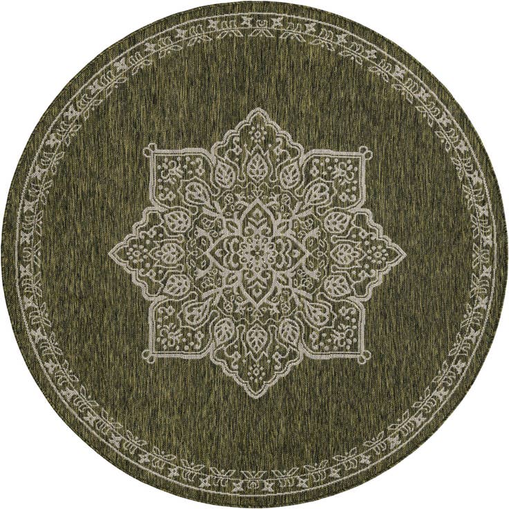 Detail image of 6' x 6' Easy-Clean Traditional Indoor / Outdoor Round Rug