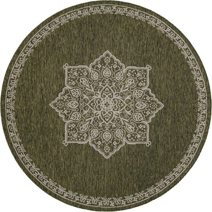 Detail image of 7' 10 x 7' 10 Easy-Clean Traditional Indoor / Outdoor Round Rug
