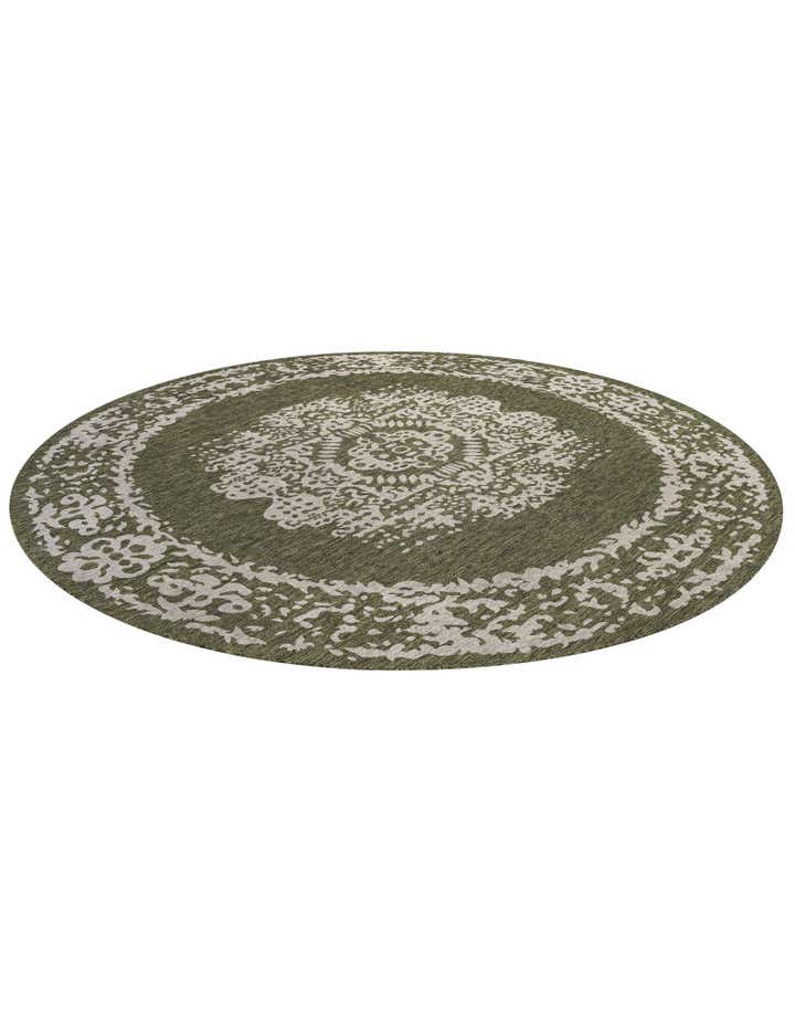 13' x 13' Easy-Clean Traditional Indoor / Outdoor Round Rug
