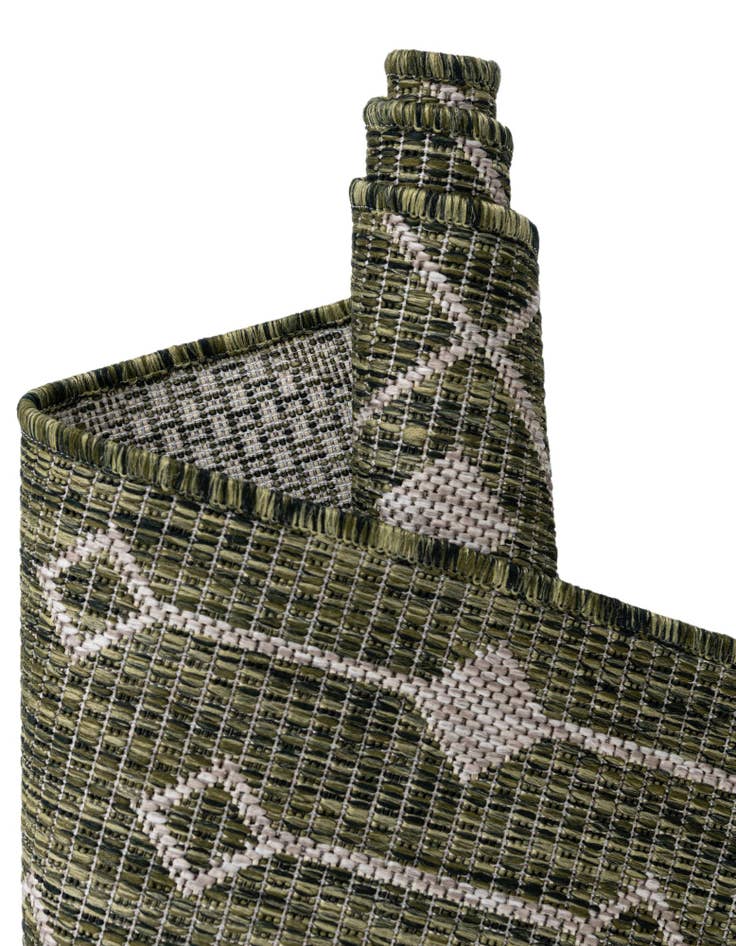 Detail image of 4' x 4'  Washable Trellis Indoor / Outdoor Round Rug