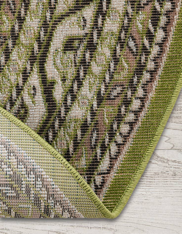 Detail image of 6' x 6' SoHo Round Rug