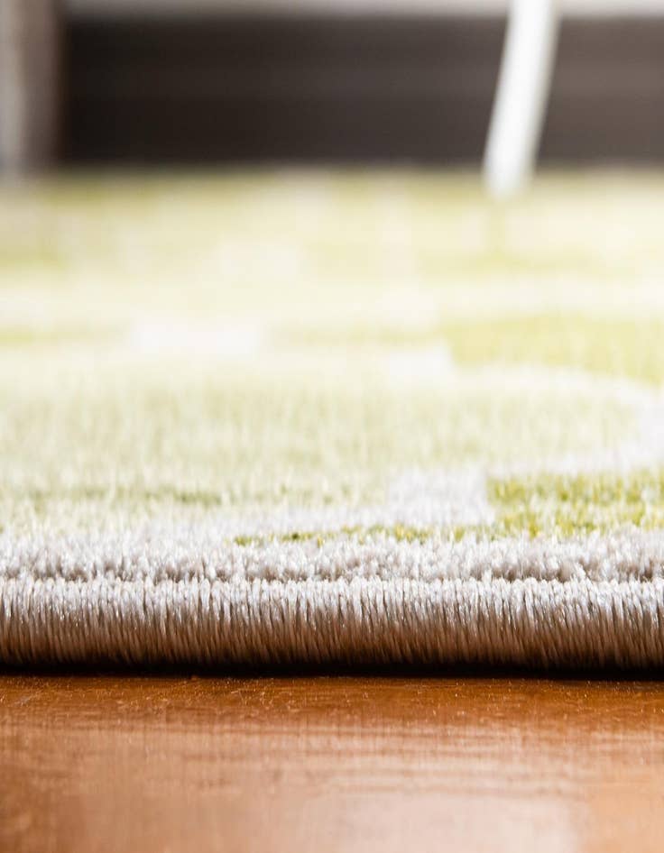 Detail image of 6' x 6' Trellis Round Rug