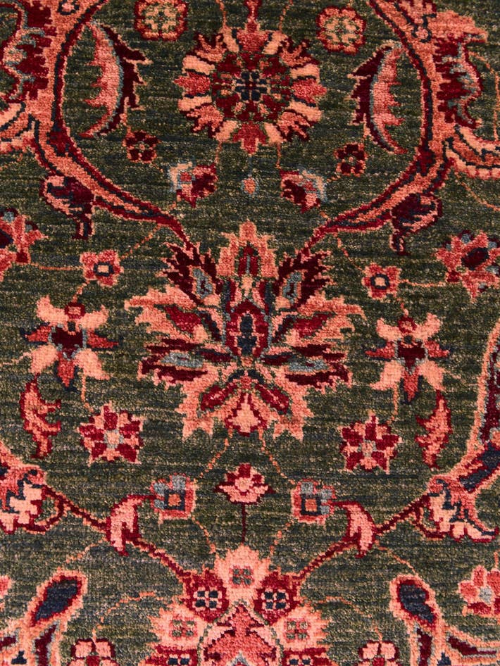 Detail image of 2' 9 x 9' 10 Hand Knotted Ariana Ziegler Runner Rug