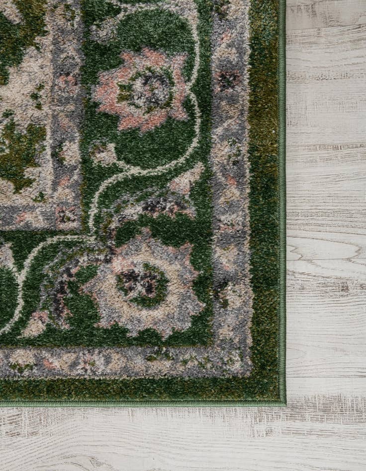 Detail image of 2' 7 x 10' Aurelia Runner Rug