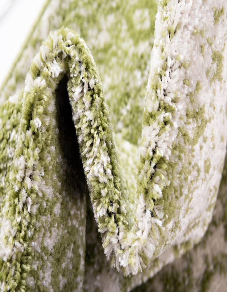 Detail image of 2' x 6' 7 Bexley Runner Rug