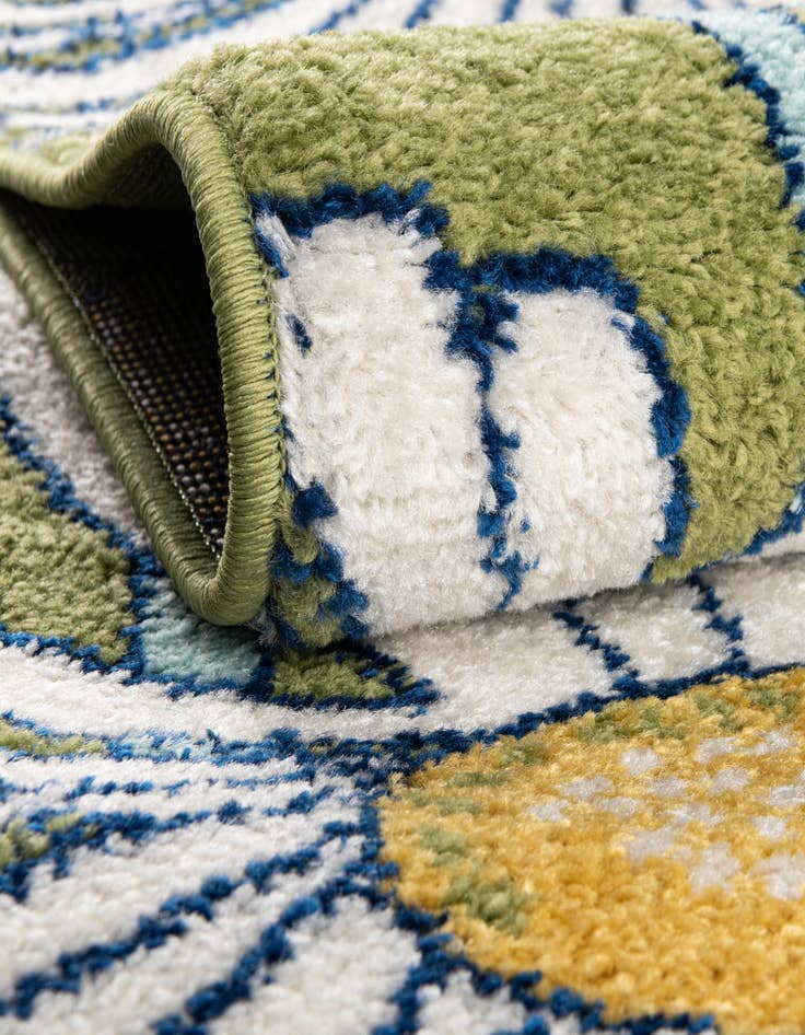 Detail image of 2' x 6' Bloom Runner Rug