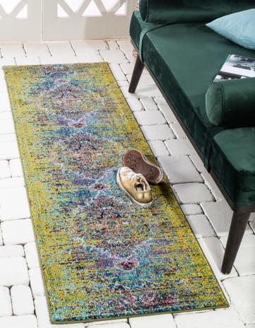 2' 7 x 10' Washable Carnevale Runner Rug