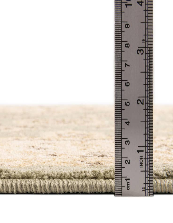 Detail image of 2' 7 x 10' Chelsea Runner Rug