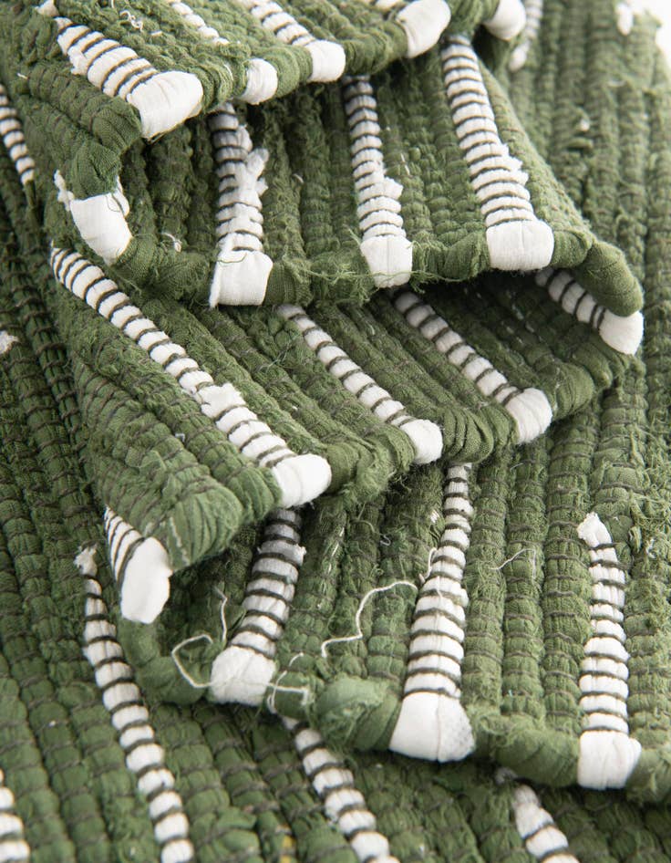 Detail image of 2' 8 x 9' Hand Woven Chindi Cotton Runner Rug