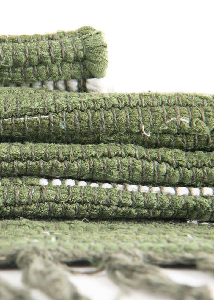 2' 8 x 9' Hand Woven Chindi Cotton Runner Rug