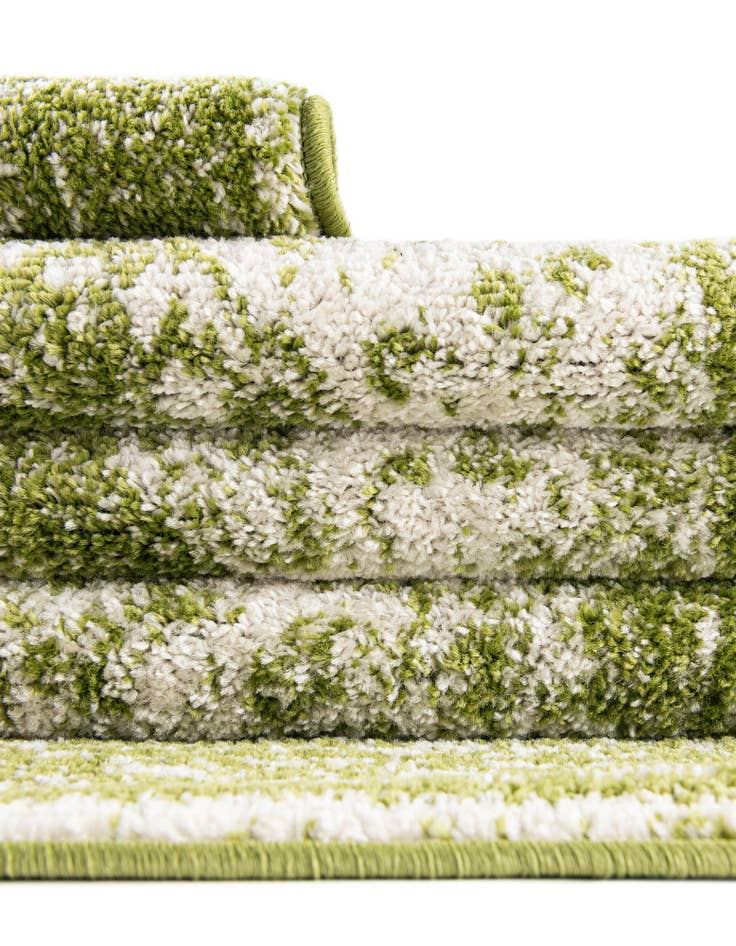 Detail image of 2' x 6' 7 Dover Runner Rug