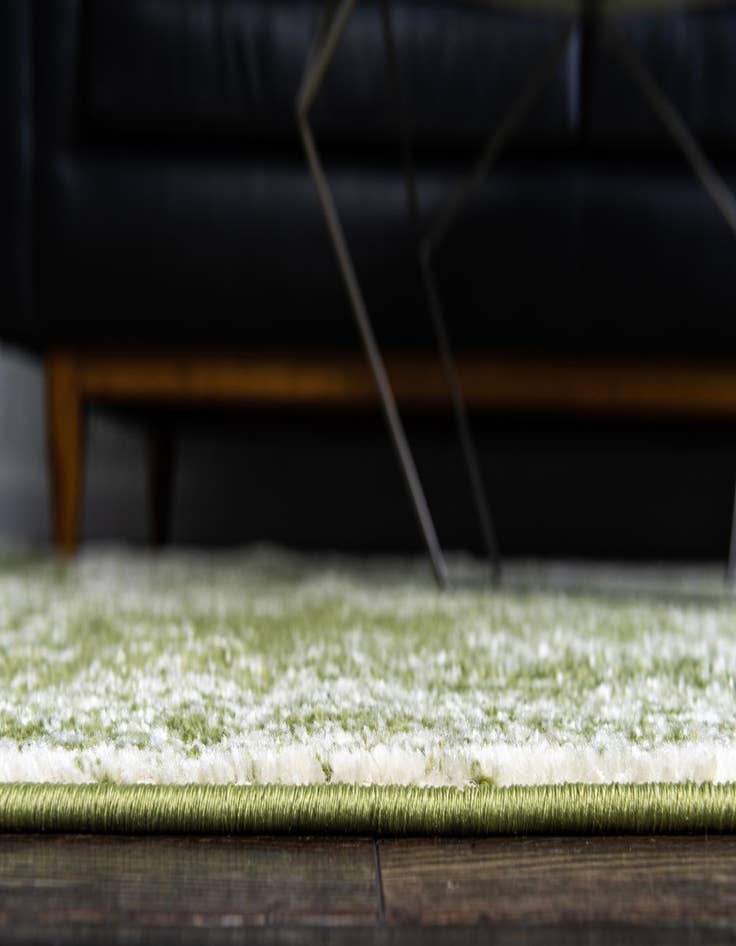 Detail image of 2' x 7' Dover Runner Rug