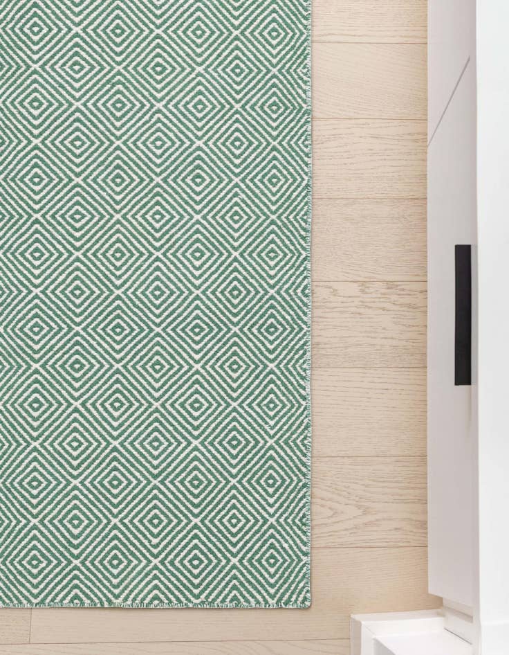 Detail image of 2' 7 x 12'  Hand Woven Geo Trellis Flatweave Runner Rug