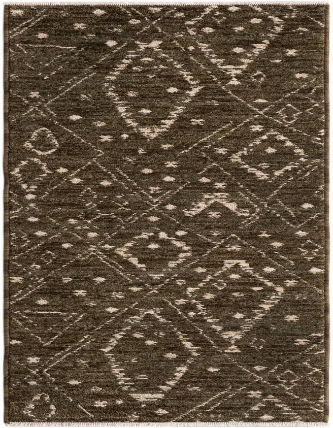 Detail image of 2' x 6' 3 Grand Tradition Runner Rug