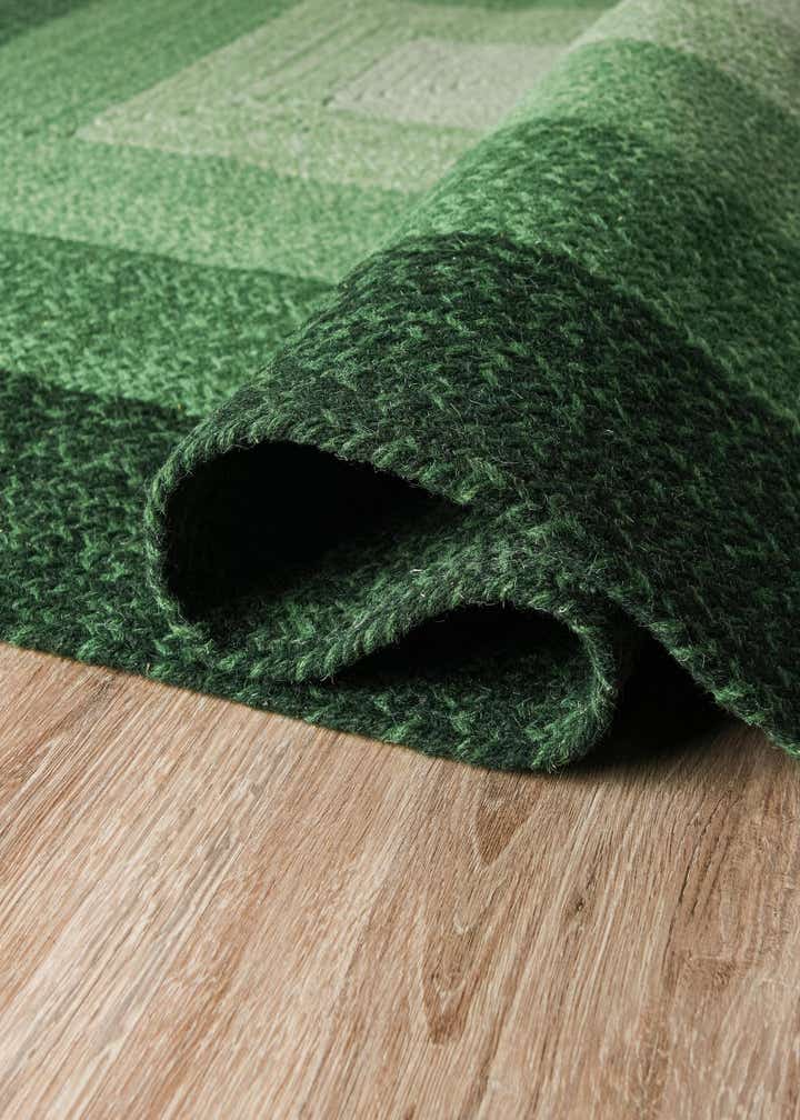 2' 7 x 8' Handmade Hand Braided Wool Runner Rug