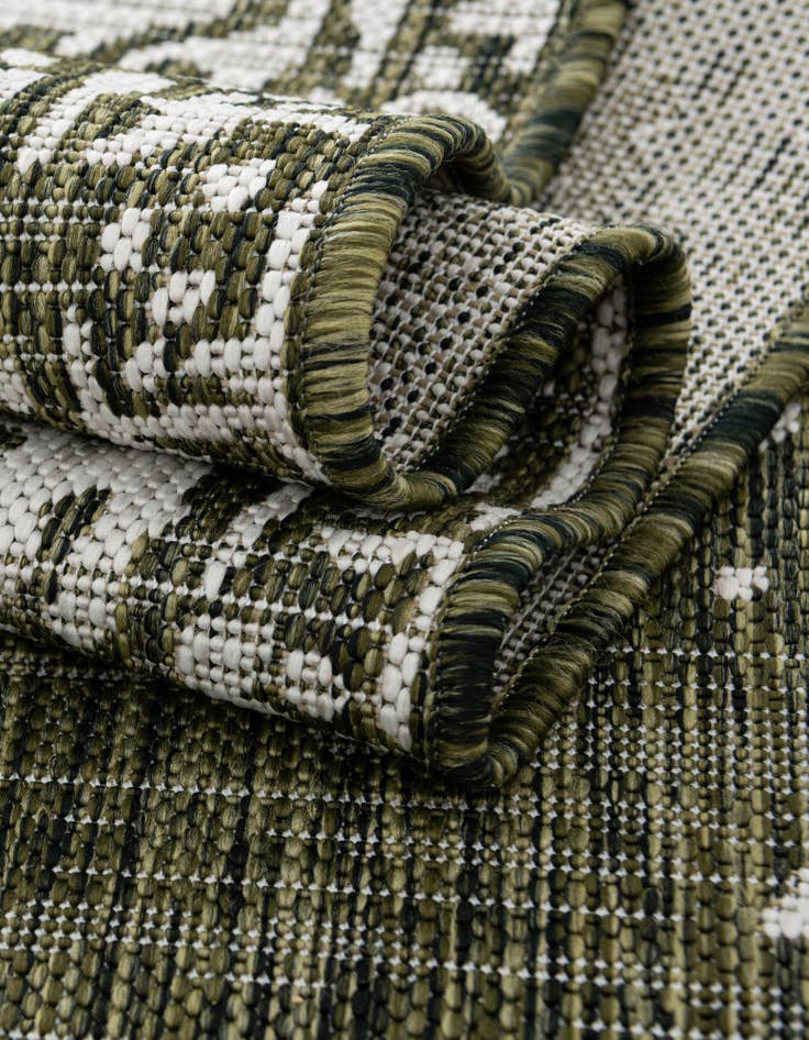 Detail image of 2' x 6'  Washable Jill Zarin Dubai Indoor / Outdoor Runner Rug