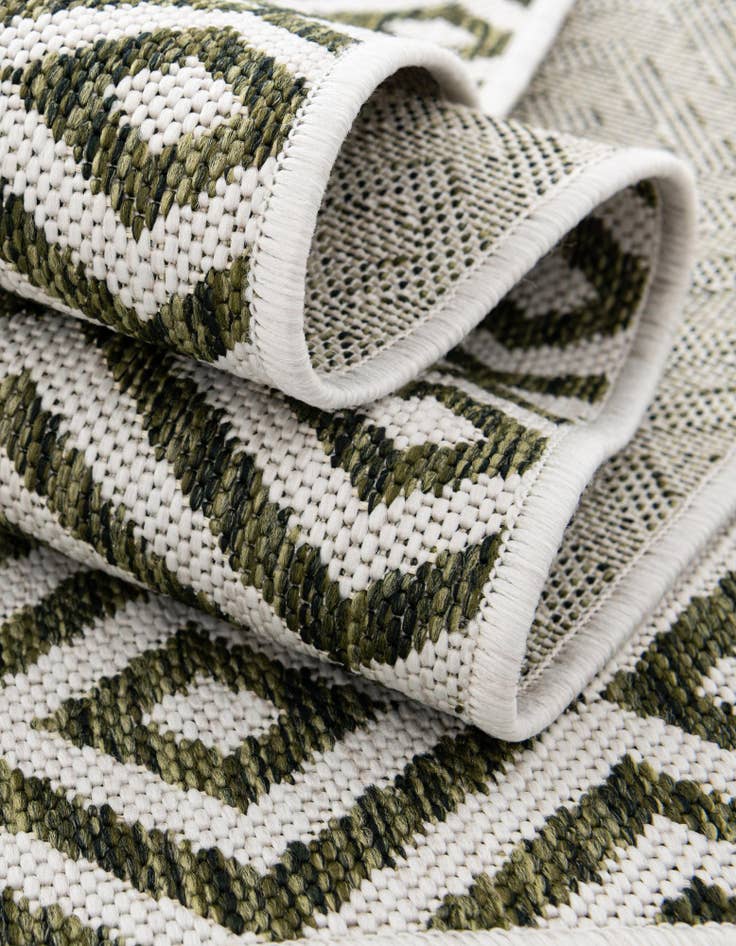 Detail image of 2' x 6'  Washable Jill Zarin Costa Rica Indoor / Outdoor Runner Rug