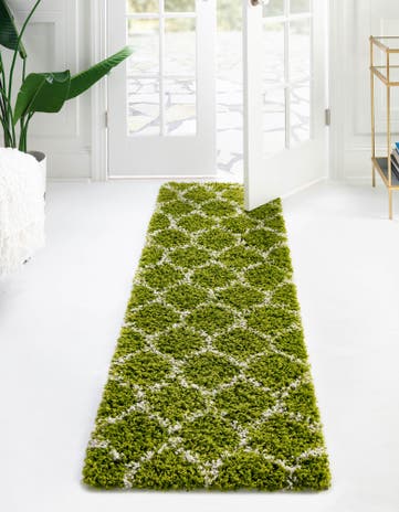 Green Lattice Shag Runner Rug