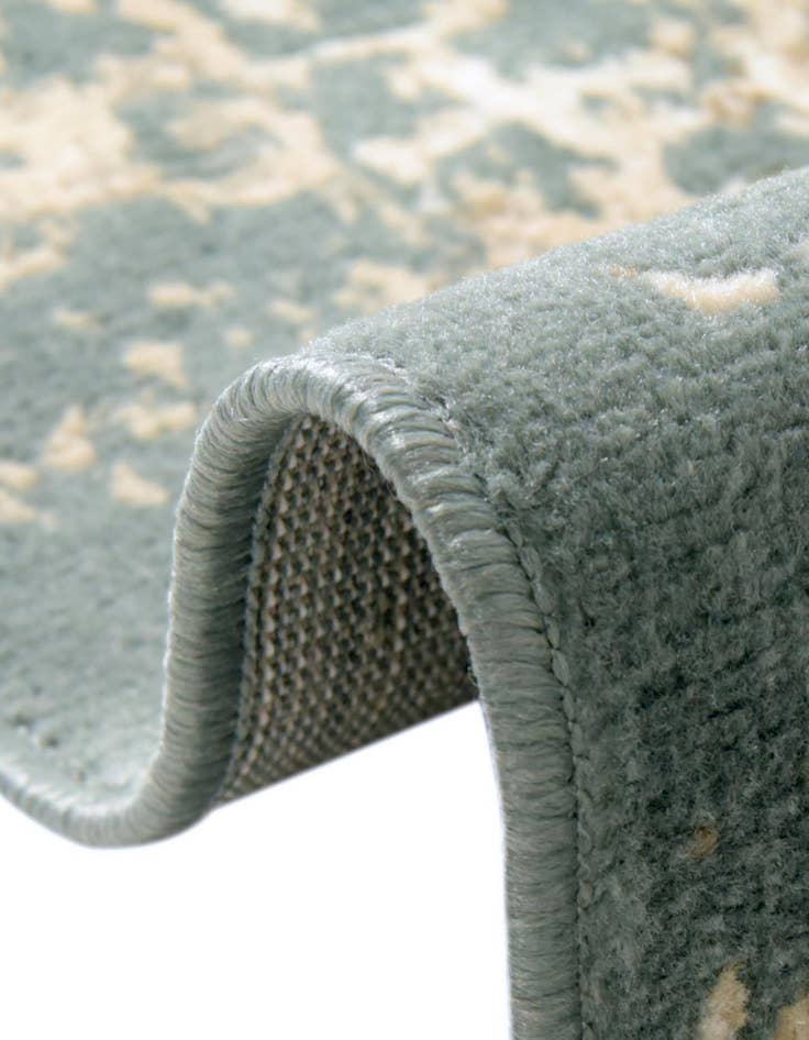 Detail image of 2' x 6' Mojave Runner Rug