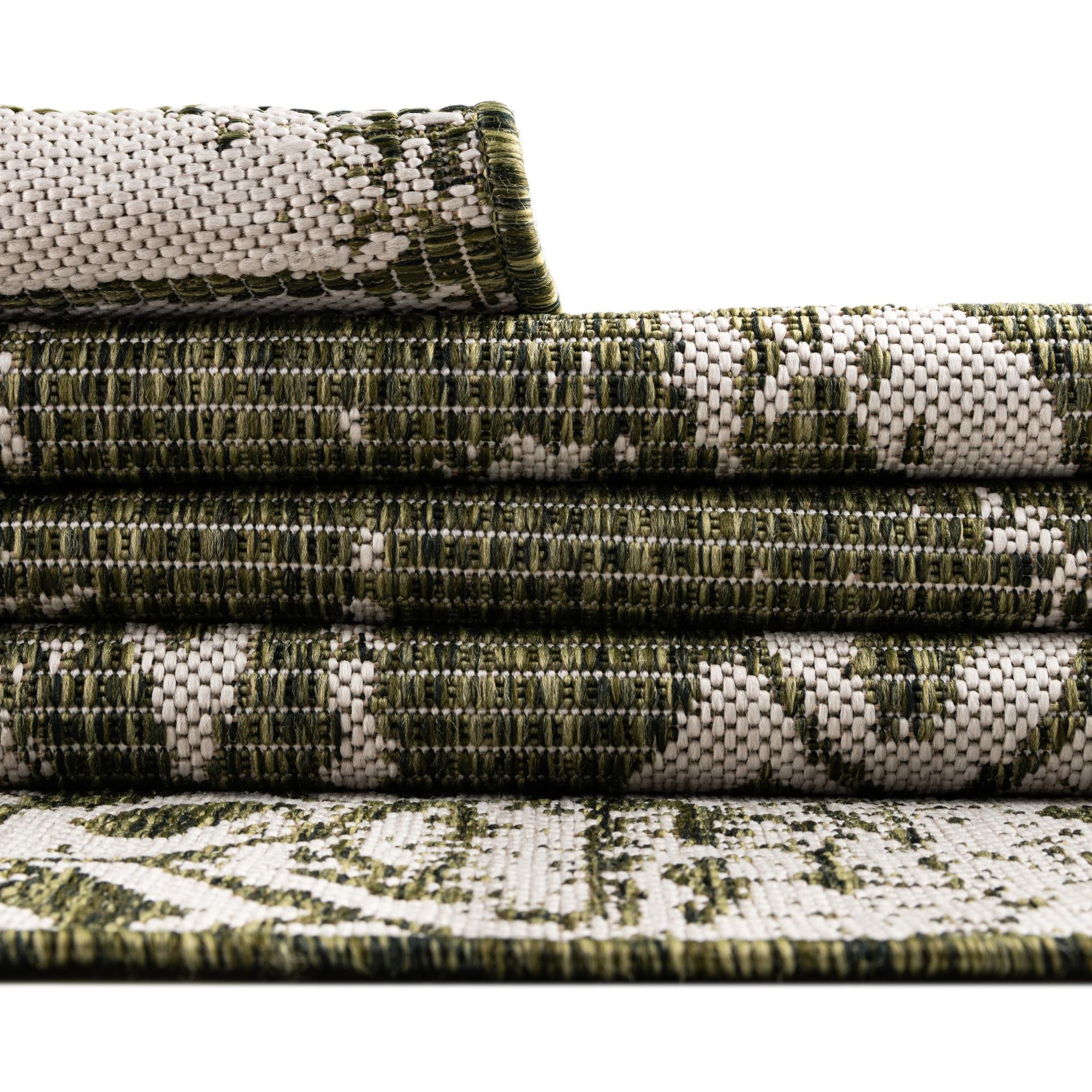2' 7 x 12' Easy-Clean Bohemian Indoor / Outdoor Runner Rug