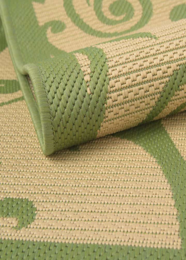 2' 2 x 6' Easy-Clean Botanical Indoor / Outdoor Runner Rug