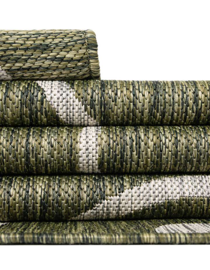 2' x 6' Easy-Clean Botanical Indoor / Outdoor Runner Rug
