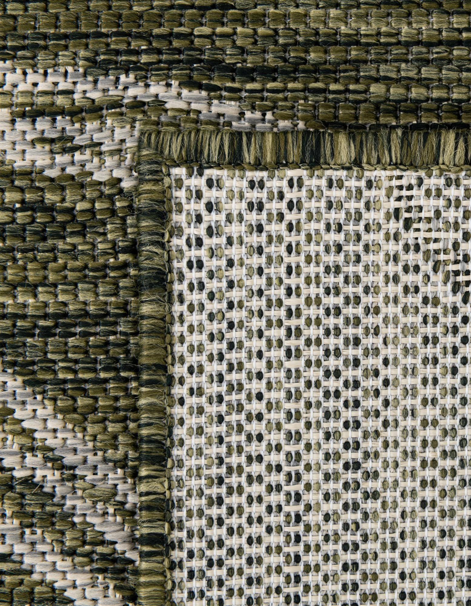 2' 7 x 10' Easy-Clean Botanical Indoor / Outdoor Runner Rug