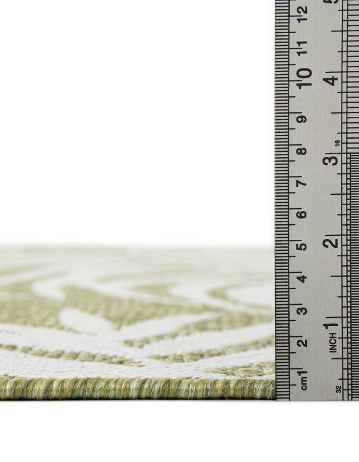 Detail image of 2' 7 x 10' Easy-Clean Botanical Indoor / Outdoor Runner Rug