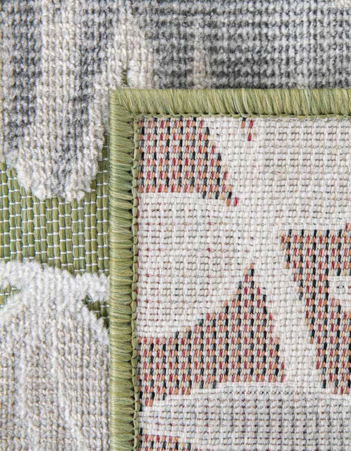 2' 2 x 5' 3 Easy-Clean Botanical Indoor / Outdoor Runner Rug
