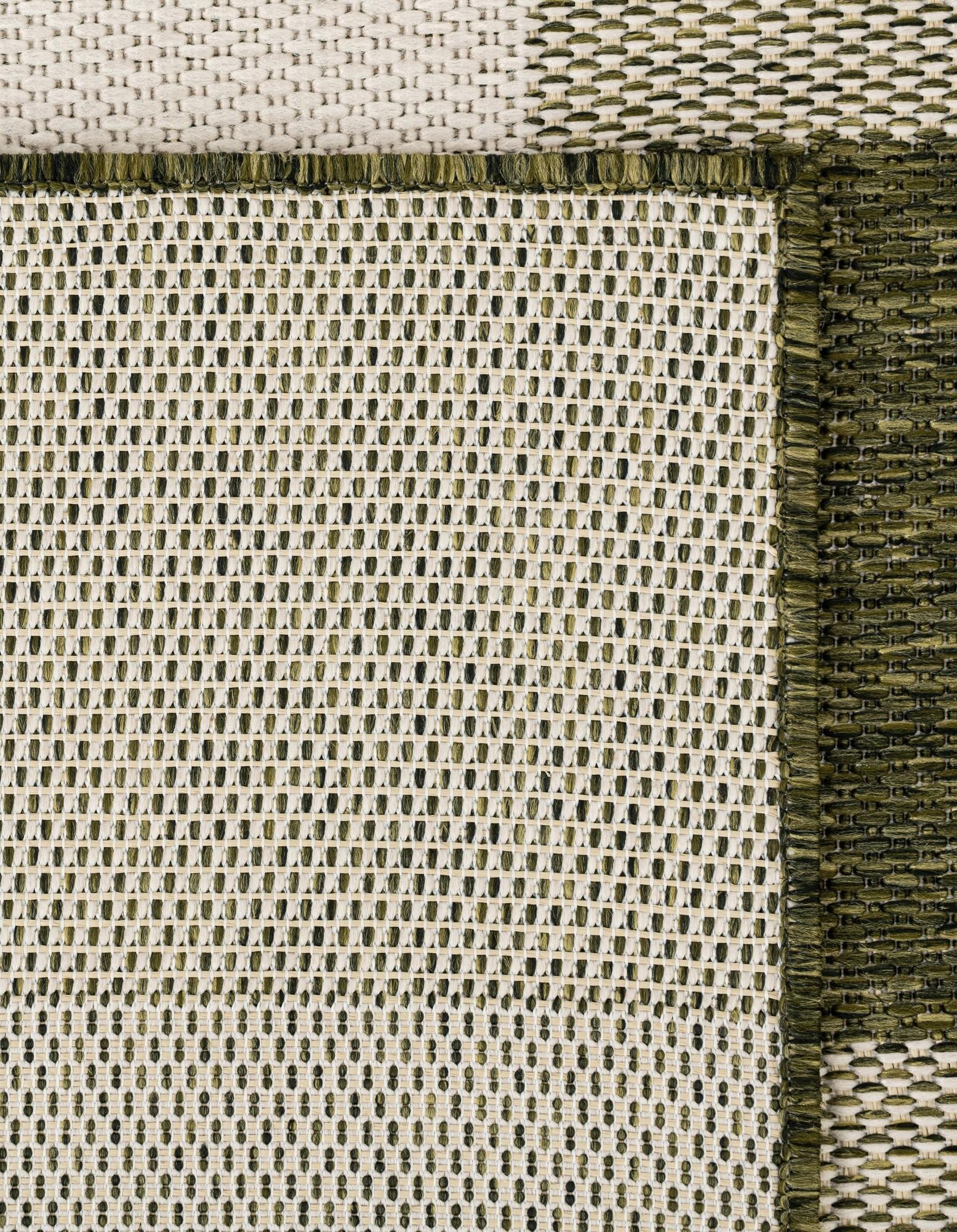2' x 8' Easy-Clean Checkered Indoor / Outdoor Runner Rug