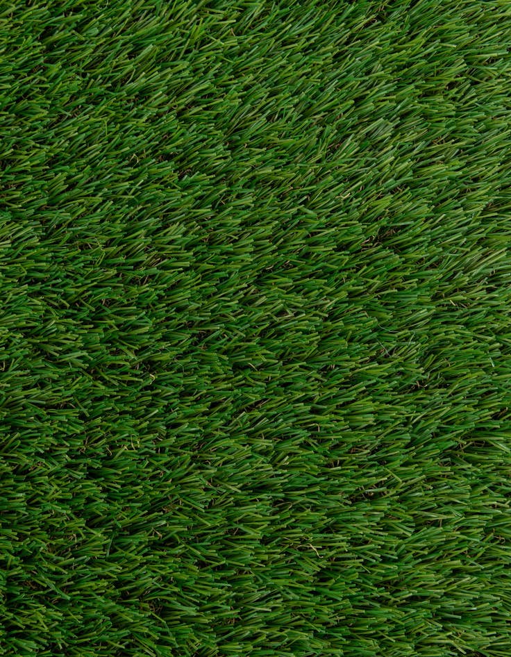 Detail image of 7' x 13' 2 Easy-Clean Grass Indoor / Outdoor Runner Rug